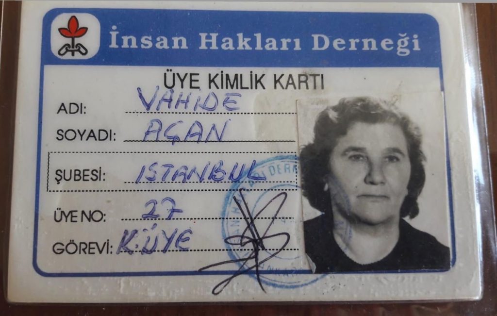 Vahide Açan
